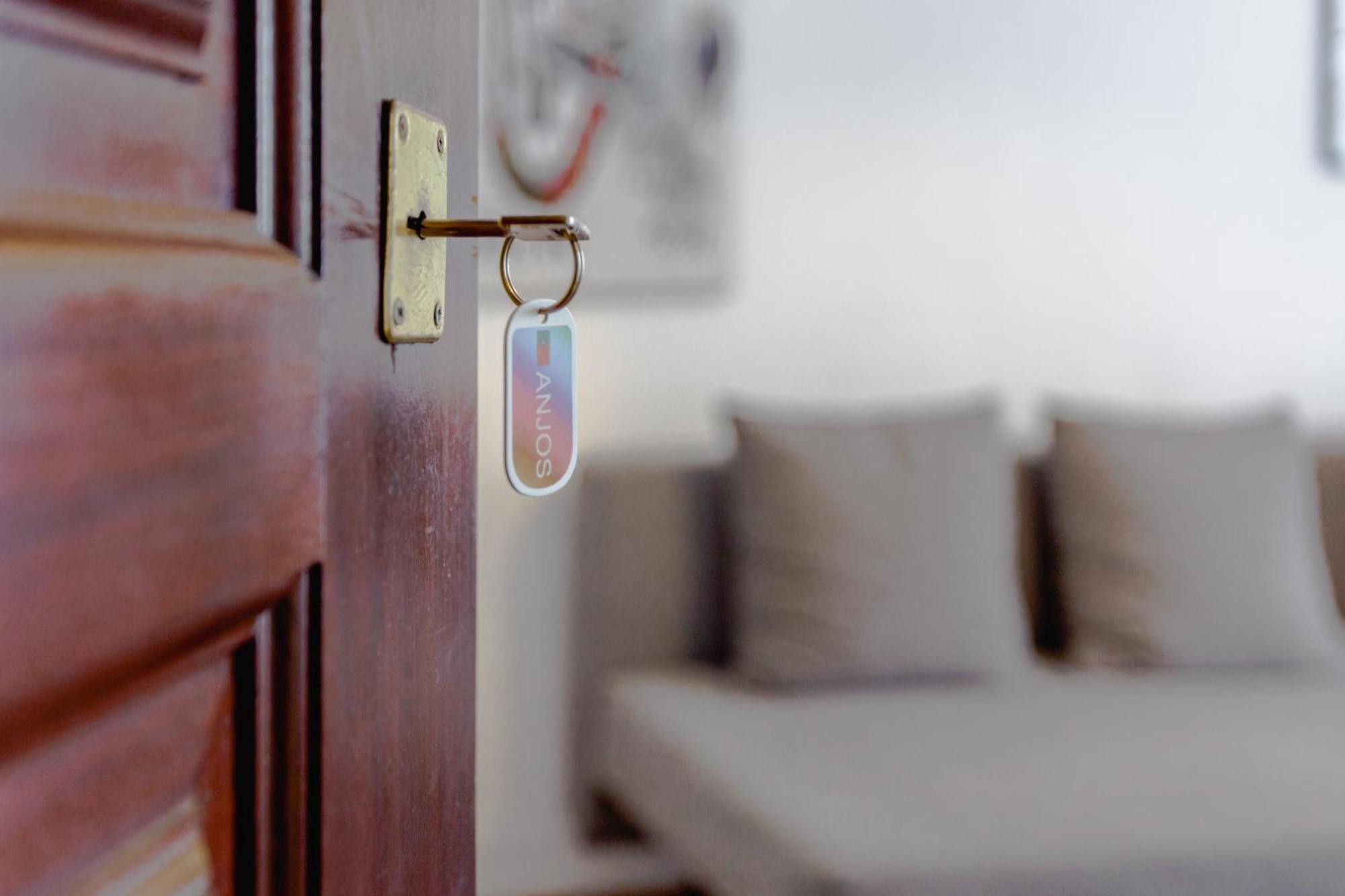 Visit Lisbon 4Fun - Anjos Apartment ภายนอก รูปภาพ