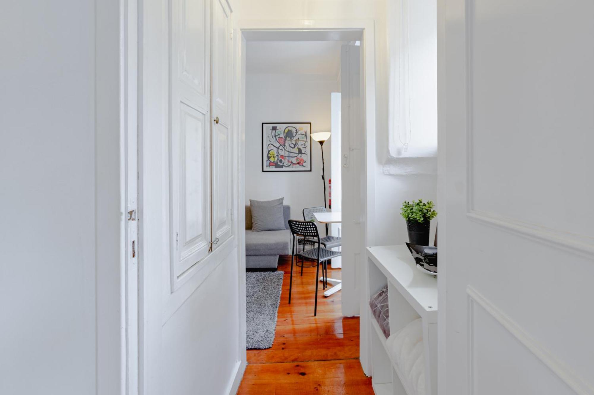 Visit Lisbon 4Fun - Anjos Apartment ภายนอก รูปภาพ