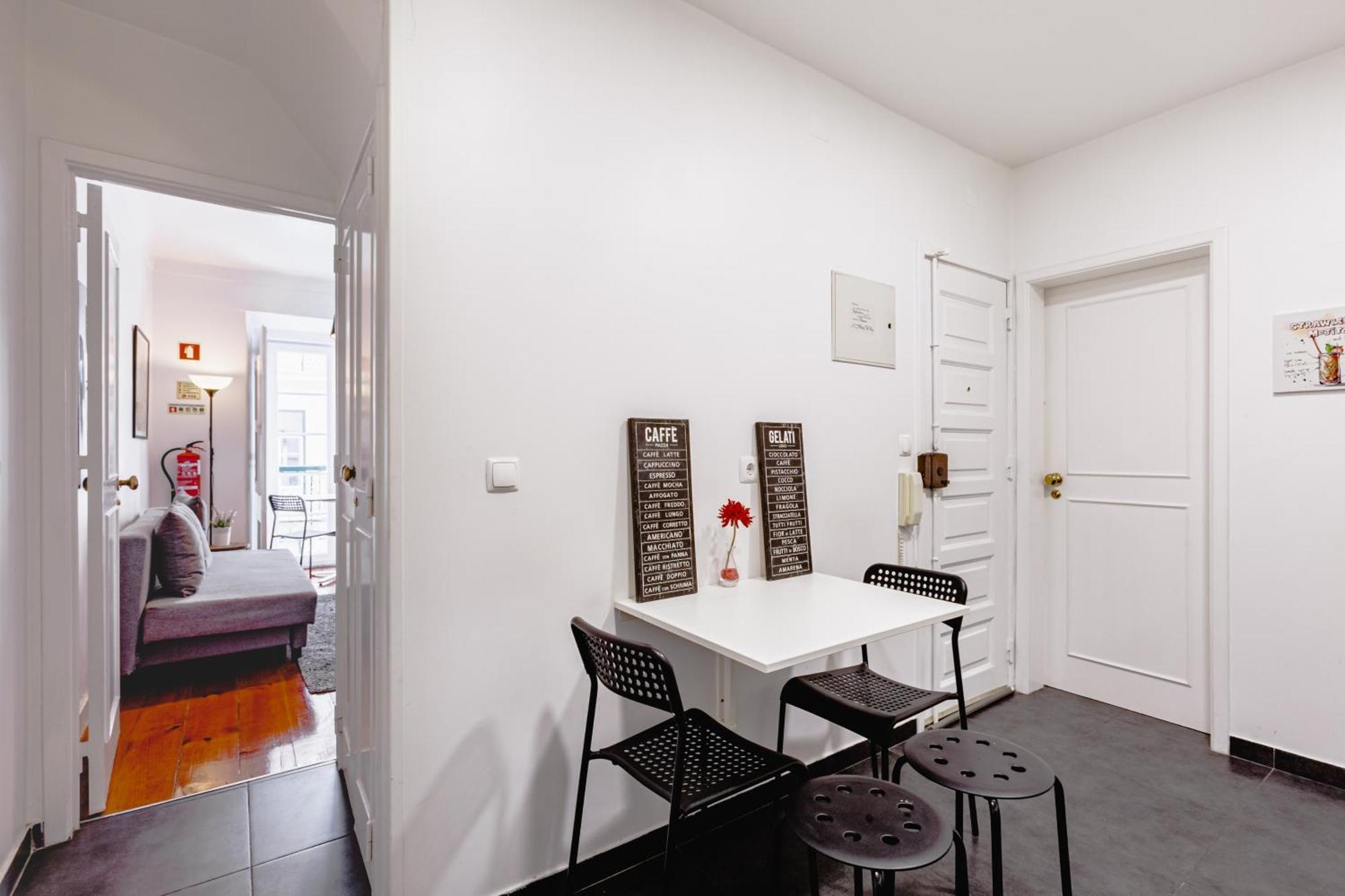 Visit Lisbon 4Fun - Anjos Apartment ภายนอก รูปภาพ