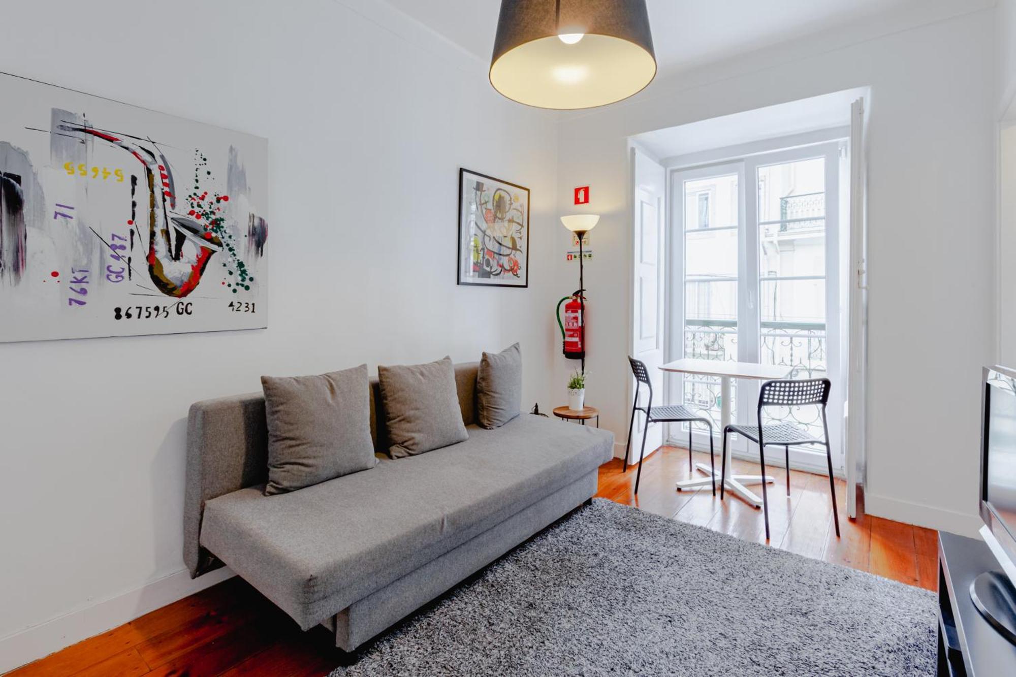 Visit Lisbon 4Fun - Anjos Apartment ภายนอก รูปภาพ